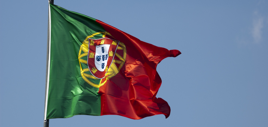 讽刺博尔索纳罗支持者的模因说：“不要来葡萄牙”；视频在 TikTok 上疯传，并在 WhatsApp 上传播