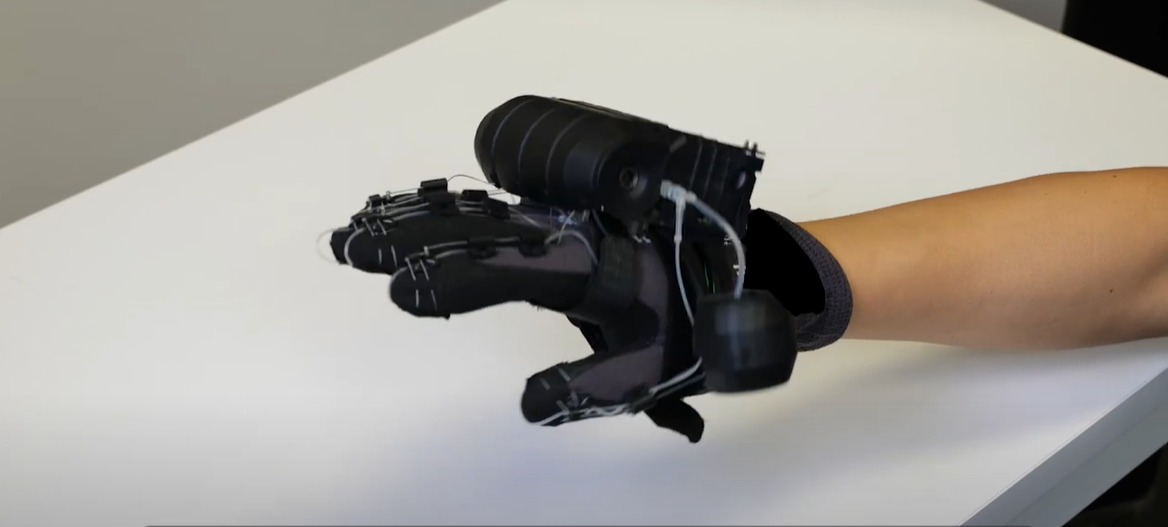 Singapore Researchers Develop Metaverse Glove That Simulates Physical ...