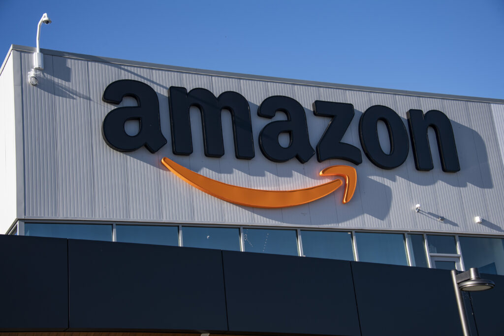 Amazon planeja lançar mercado próprio de NFTs; afirma site(Photo by Joseph Prezioso / AFP)