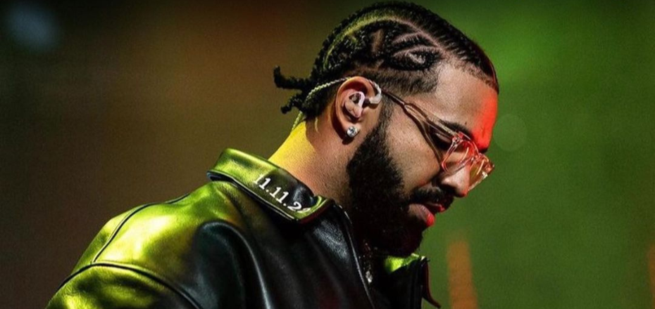 'It's All a Blur' menandai kembalinya Drake melakukan tur setelah lima tahun