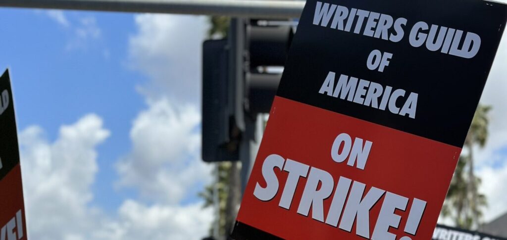 اعتصاب نویسندگان هالیوود (WGA)