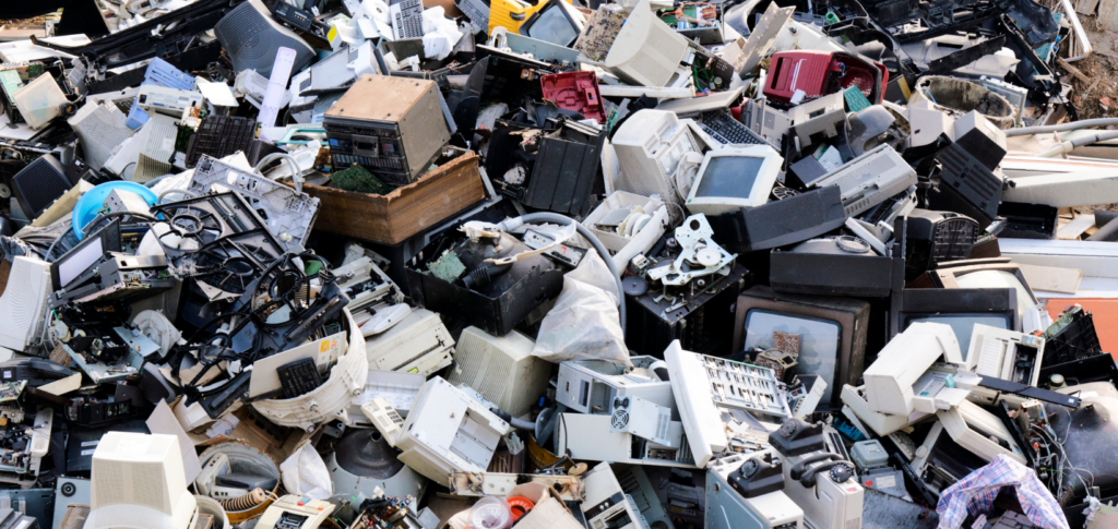 Electronic waste: sustainability challenges in the digital age